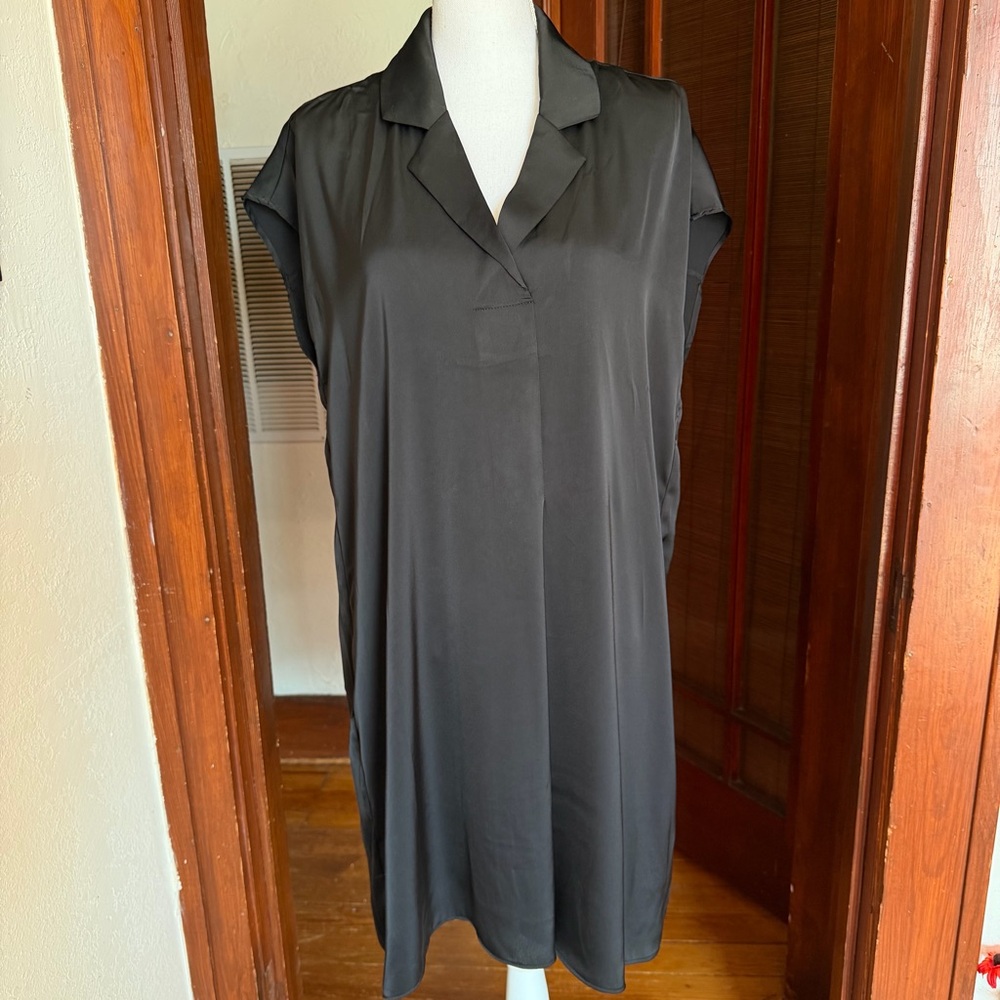 Jodifl Womens Scandi Girl Open Collared Short Sleeve Black Mini Dress Sz M